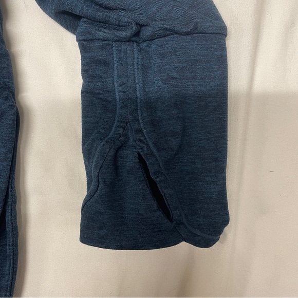 Athleta Navy Long Sleeve Top - Picture 4 of 7